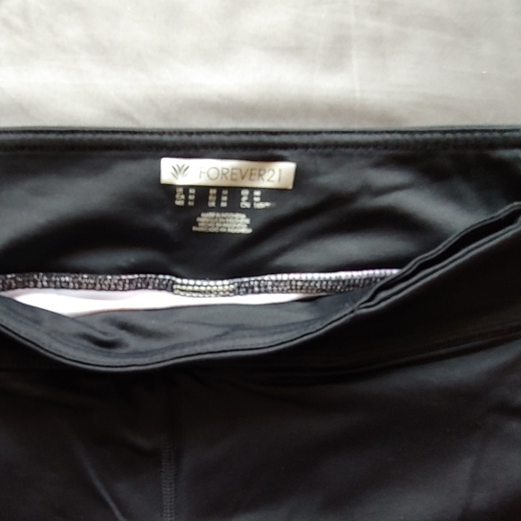 Forever 21 leggings - Picture 2 of 4